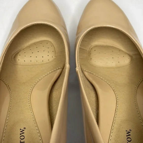 CROFT & BARROW Nude Kitten Heel Pumps Comfort Versatile Corporate Career NWT 6 M - Picture 8 of 16